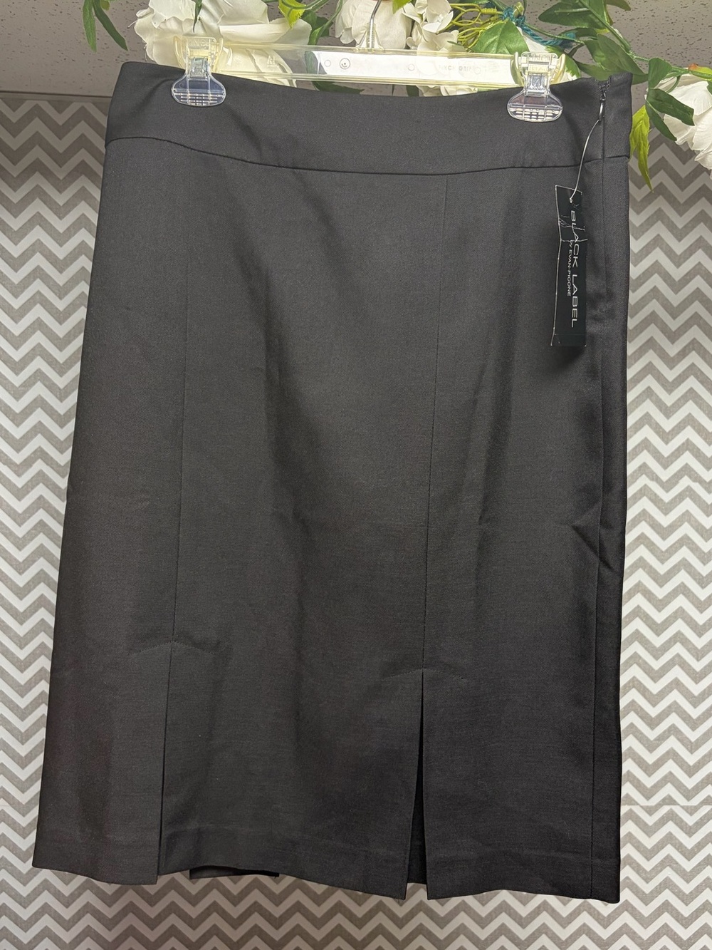 Evan Picone Black Knee-Length Pencil Skirt